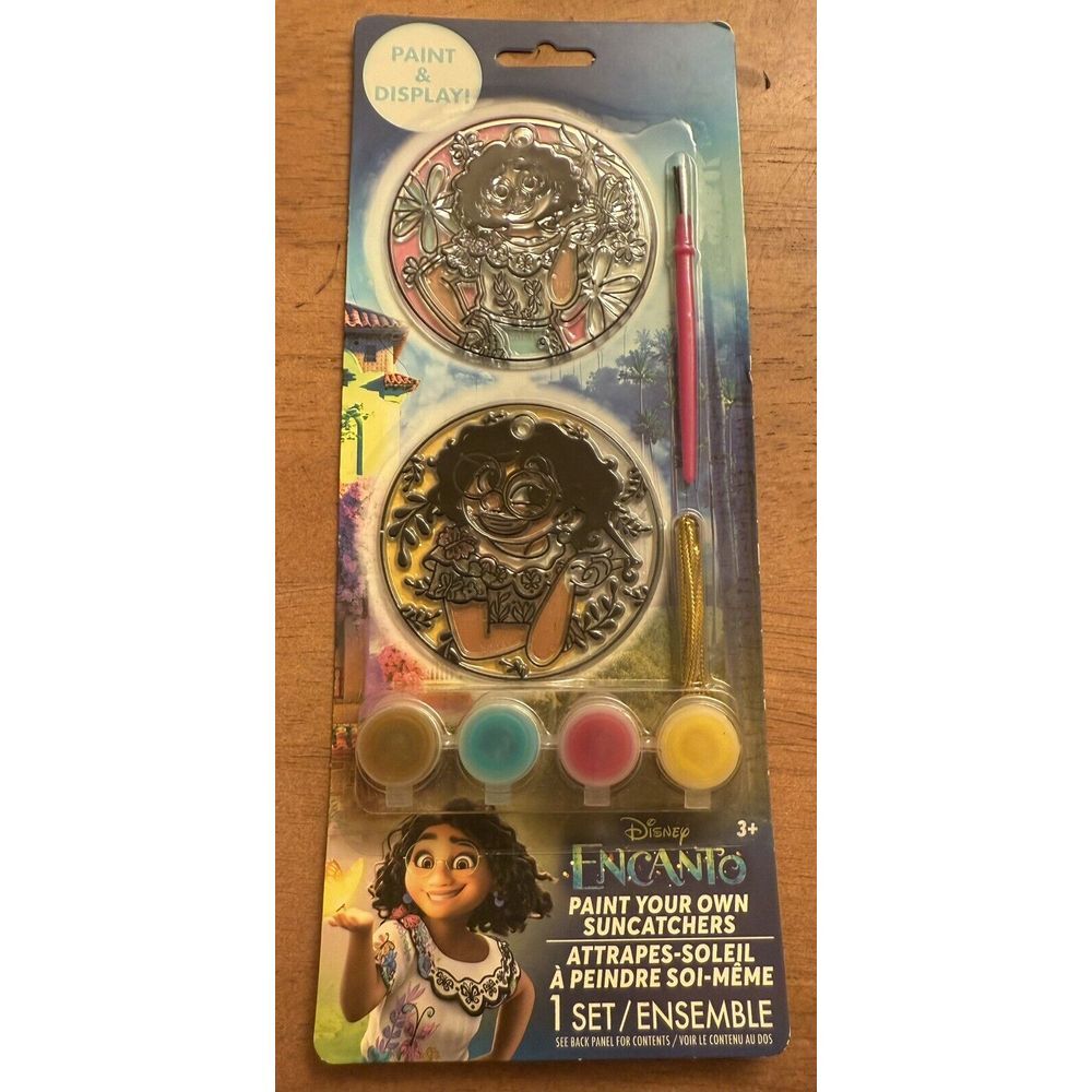 DISNEY Encanto Mirabel Paint Your Own Sun Catcher Kit Madrigal DIY Crafts New‎